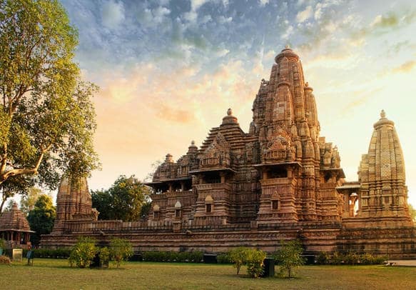 Madhya Pradesh Weekend Tour Packages | call 9899567825 Avail 50% Off